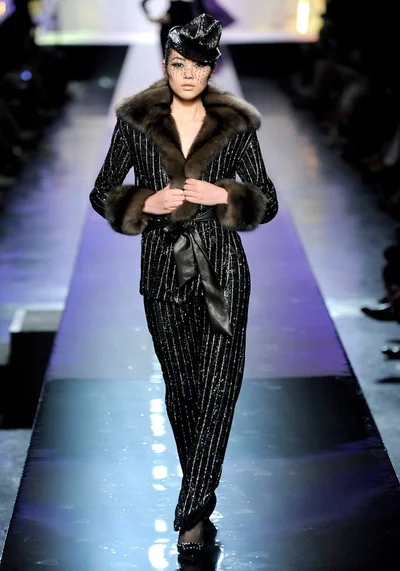 Look 34